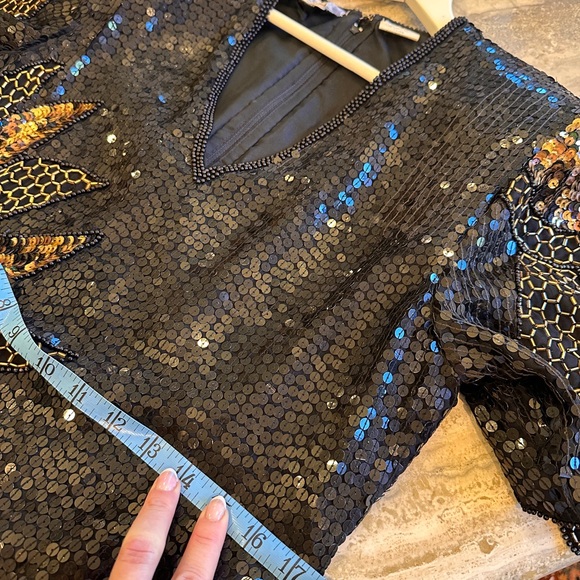 Vintage black and gold sequin blouse - Picture 6 of 13